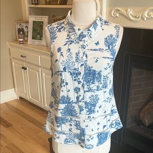 Avara Harper Top White Blue Button Up New